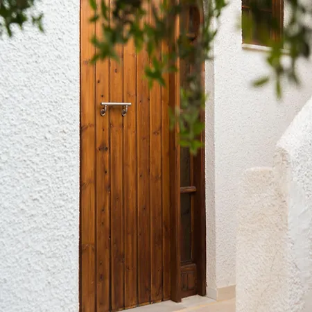 Margarita Apartament Petalídhion