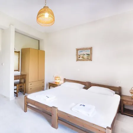 Apartament Margarita Petalídhion